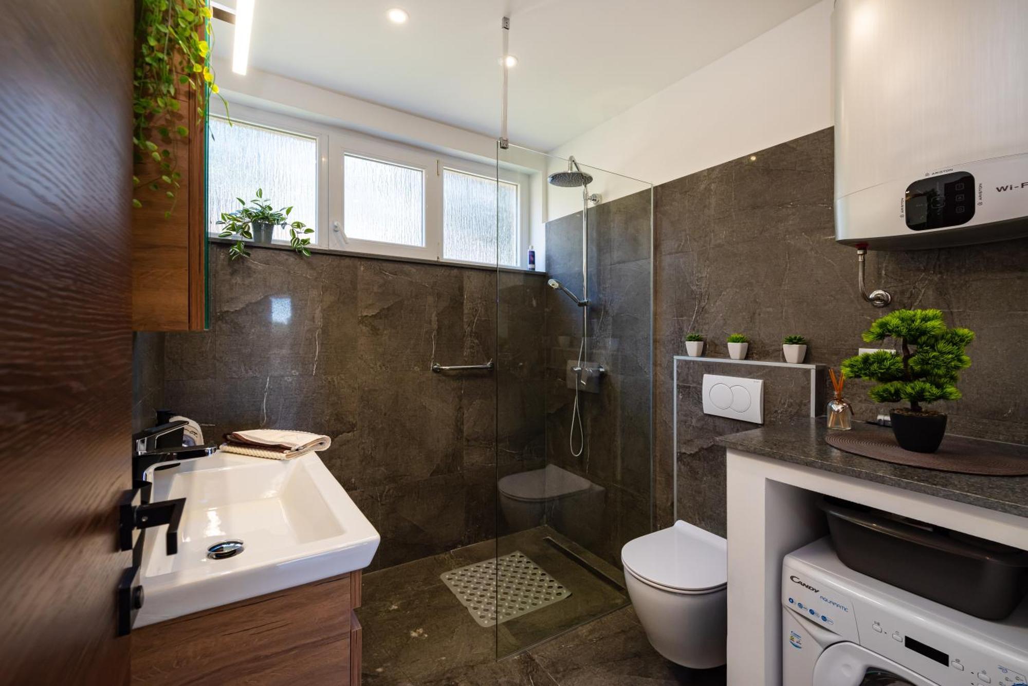 Kolovare Garden Oasis - First Row By Sea Apartment Zadar Exterior foto