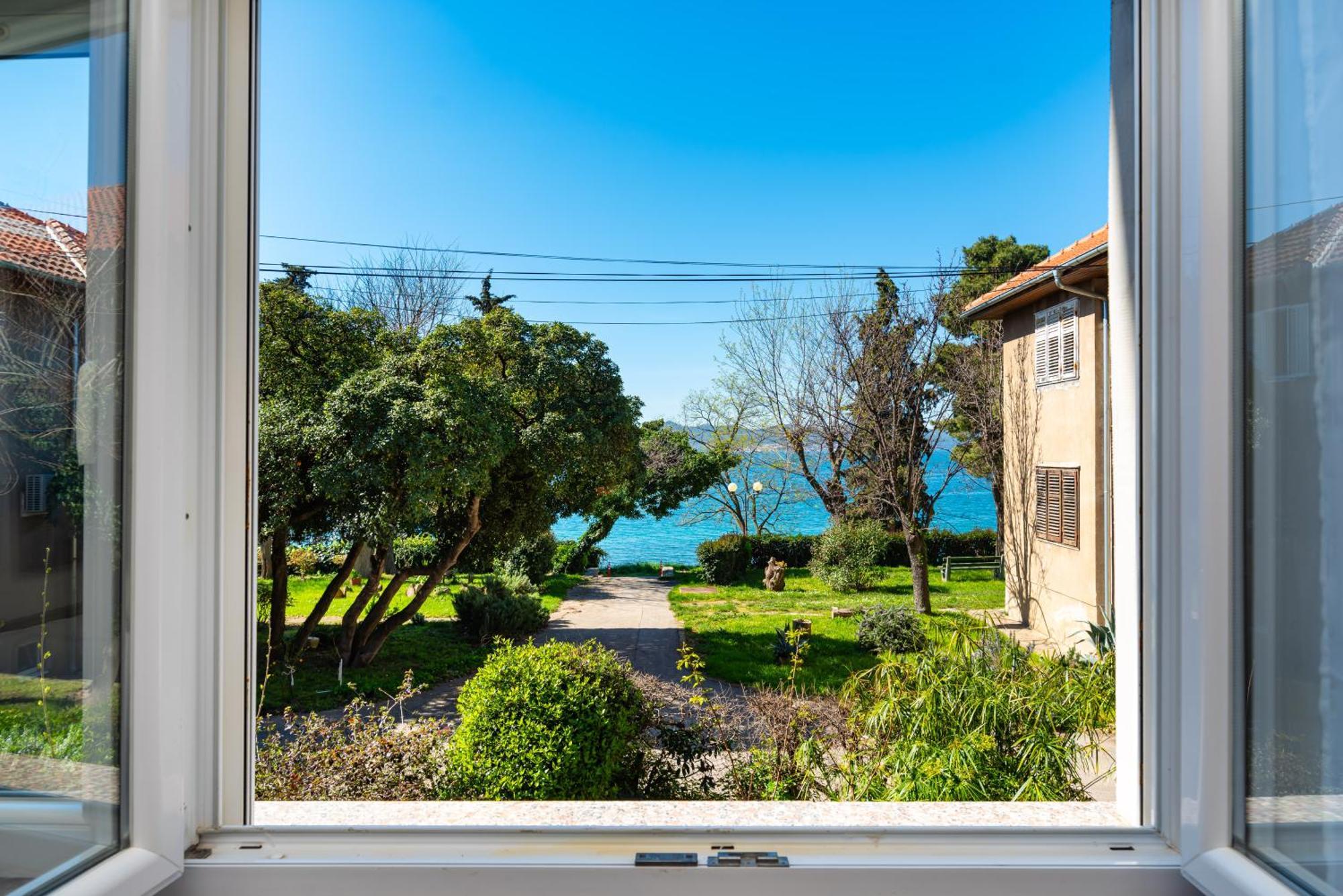 Kolovare Garden Oasis - First Row By Sea Apartment Zadar Exterior foto
