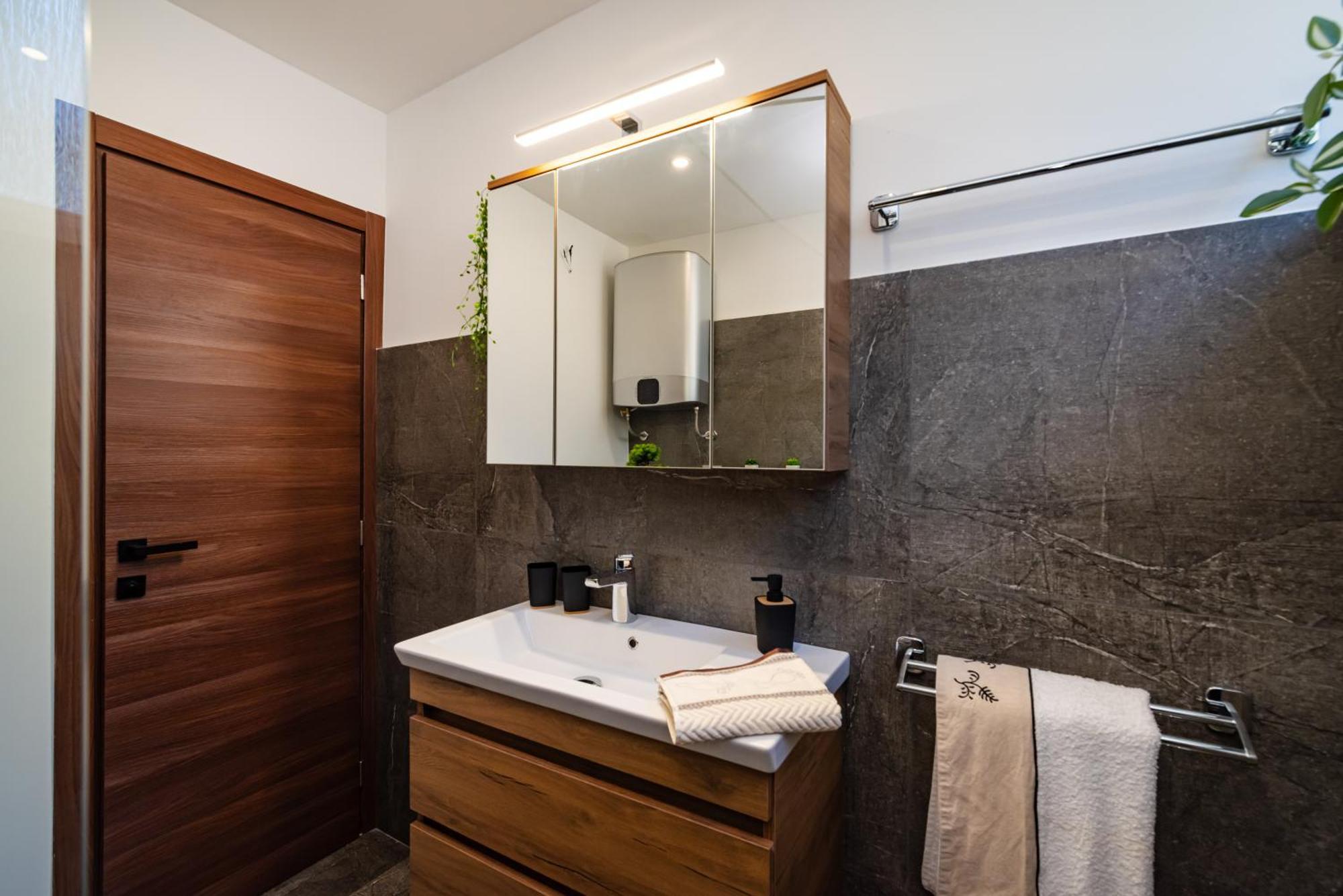 Kolovare Garden Oasis - First Row By Sea Apartment Zadar Exterior foto
